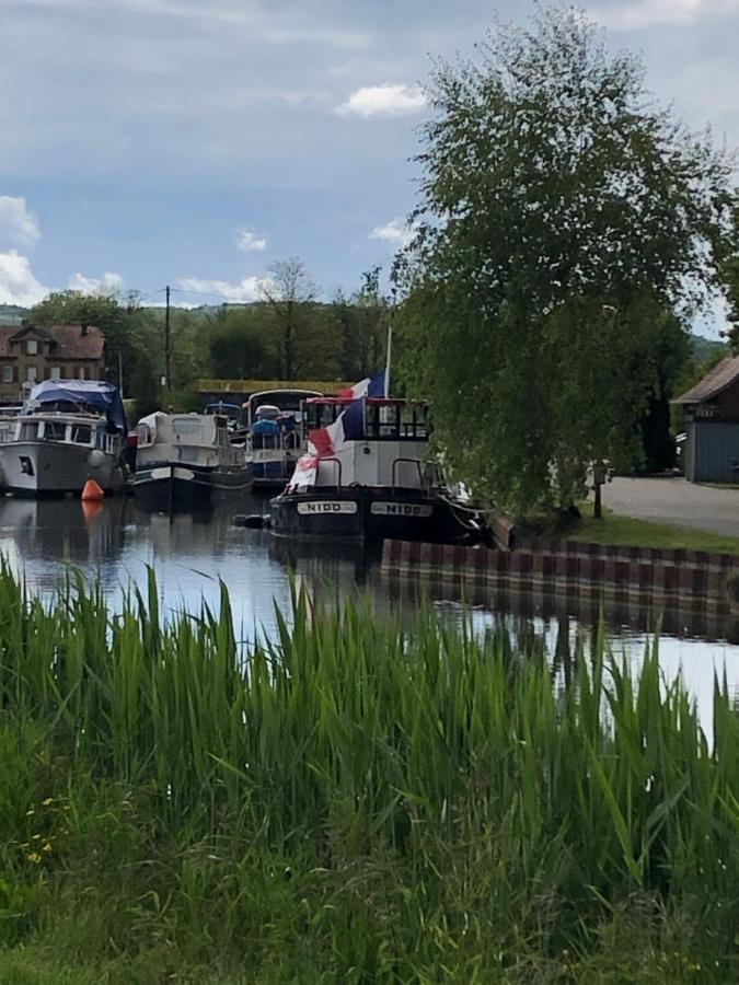 Peniche Nidd Hotell Dannemarie  Eksteriør bilde